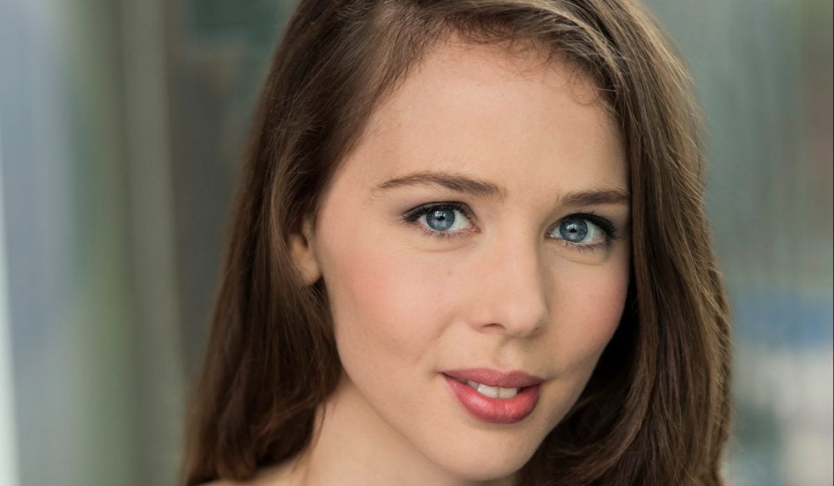 Anna Dowsley interview with 4MBS Classic FM