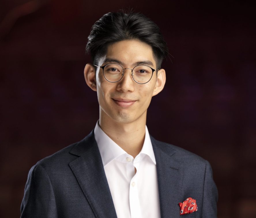 Jia-Peng Yeung